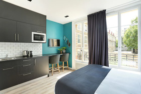 Yays Paris Zola By Numa