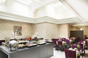 Pley Hotel