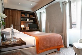 Esprit Saint Germain