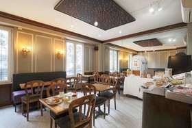 Grand Hotel Des Gobelins