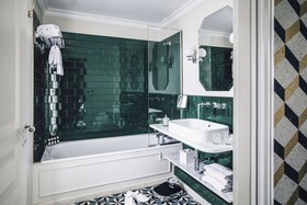 Grand Pigalle Hôtel