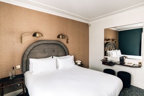 Grand Pigalle Hôtel