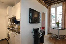 HolidaysInParis - Bourg Tibourg II