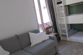 Untalented Hotel - Villette