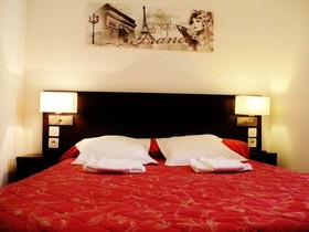 Untalented Hotel - Villette