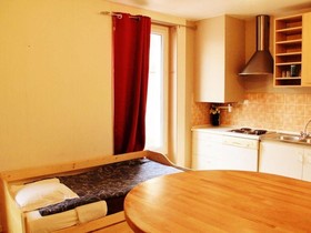 Untalented Hotel - Villette