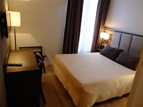 Hotel de Flore