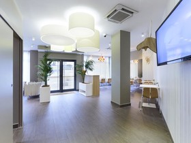Hotel Kyriad Paris 18 - Porte de Clignancourt - Montmartre