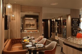 Hotel La Lanterne & Spa By Timhotel