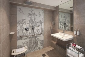 Hotel La Lanterne & Spa By Timhotel