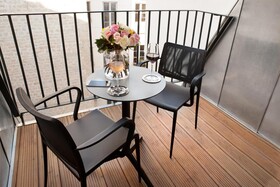 Hotel La Lanterne & Spa By Timhotel