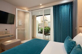 Hotel La Lanterne & Spa By Timhotel