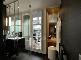 Hotel La Lanterne & Spa By Timhotel