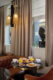 Hotel La Lanterne & Spa By Timhotel