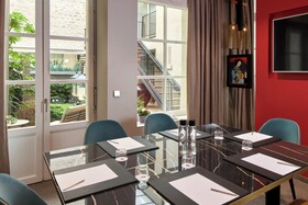 Hotel La Lanterne & Spa By Timhotel