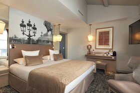 Hotel La Lanterne & Spa By Timhotel