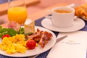 Hotel Le Milie Rose