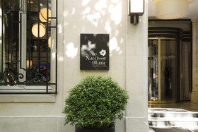 Le Narcisse Blanc Hotel & Spa