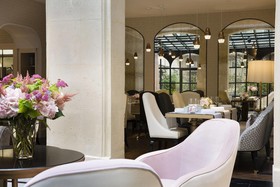 Le Narcisse Blanc Hotel & Spa