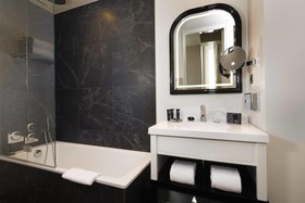 Le Narcisse Blanc Hotel & Spa