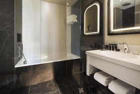 Le Narcisse Blanc Hotel & Spa