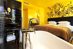 Petit-Beaumarchais HOTEL & SPA