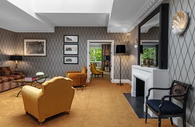 Hôtel de Berri Champs-Élysées, a Luxury Collection Hotel, Paris