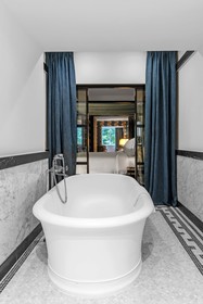 Hôtel de Berri Champs-Élysées, a Luxury Collection Hotel, Paris