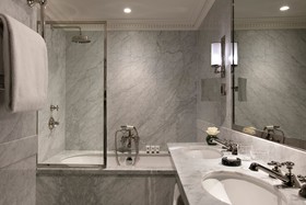 Hôtel de Berri Champs-Élysées, a Luxury Collection Hotel, Paris
