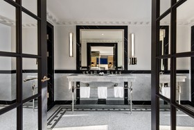 Hôtel de Berri Champs-Élysées, a Luxury Collection Hotel, Paris