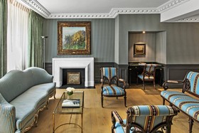 Hôtel de Berri Champs-Élysées, a Luxury Collection Hotel, Paris
