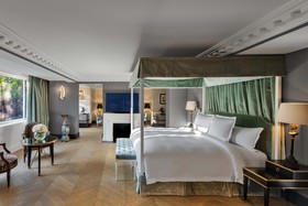 Hôtel de Berri Champs-Élysées, a Luxury Collection Hotel, Paris