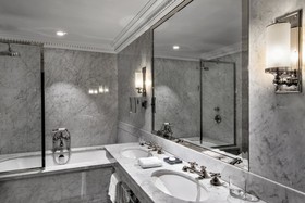 Hôtel de Berri Champs-Élysées, a Luxury Collection Hotel, Paris