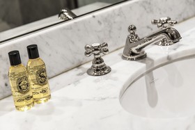 Hôtel de Berri Champs-Élysées, a Luxury Collection Hotel, Paris