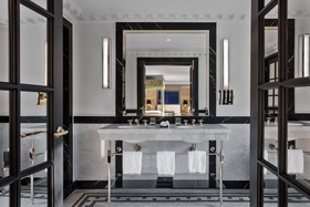 Hôtel de Berri Champs-Élysées, a Luxury Collection Hotel, Paris