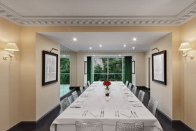 Hôtel de Berri Champs-Élysées, a Luxury Collection Hotel, Paris