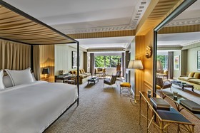 Hôtel de Berri Champs-Élysées, a Luxury Collection Hotel, Paris