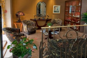 Hotel des Champs-Elysees