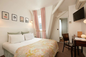 Hôtel De Sèvres