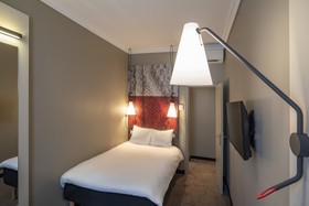 Hôtel ibis Paris Tour Montparnasse 15ème