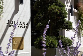 The One Alma Paris