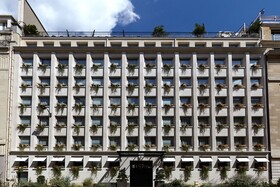 The One Alma Paris
