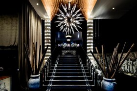 The One Alma Paris