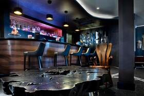 The One Alma Paris