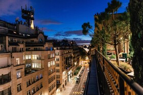 The One Alma Paris