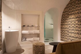 Hôtel Philéas Lazare & SPA