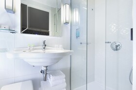 Hôtel Philéas Lazare & SPA