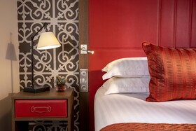 Hôtel Philéas Lazare & SPA