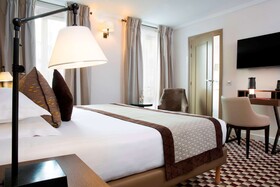 Hôtel Philéas Lazare & SPA
