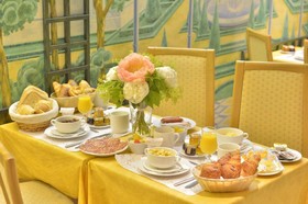 Hotel Renoir Saint German